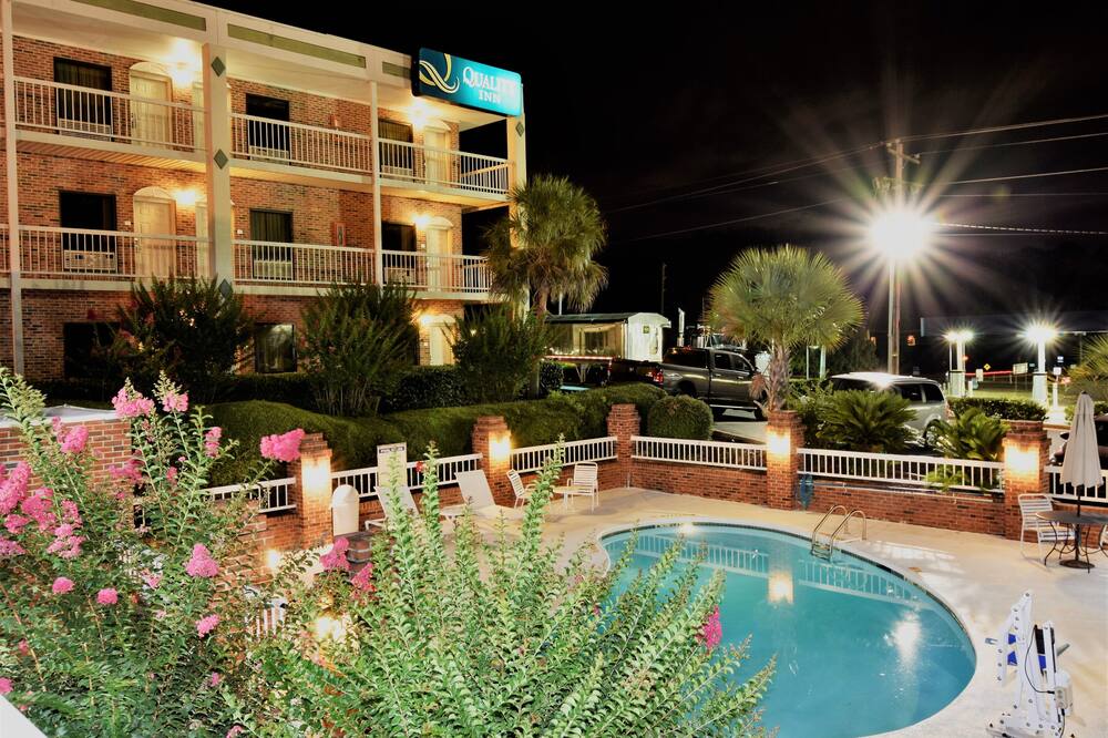 ロードウェイ イン ハービソン エリア 写真