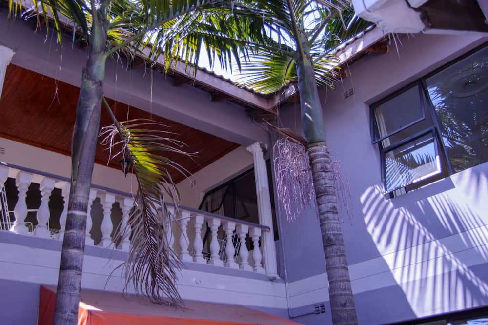 ザ パレス ゲスト ハウス 写真