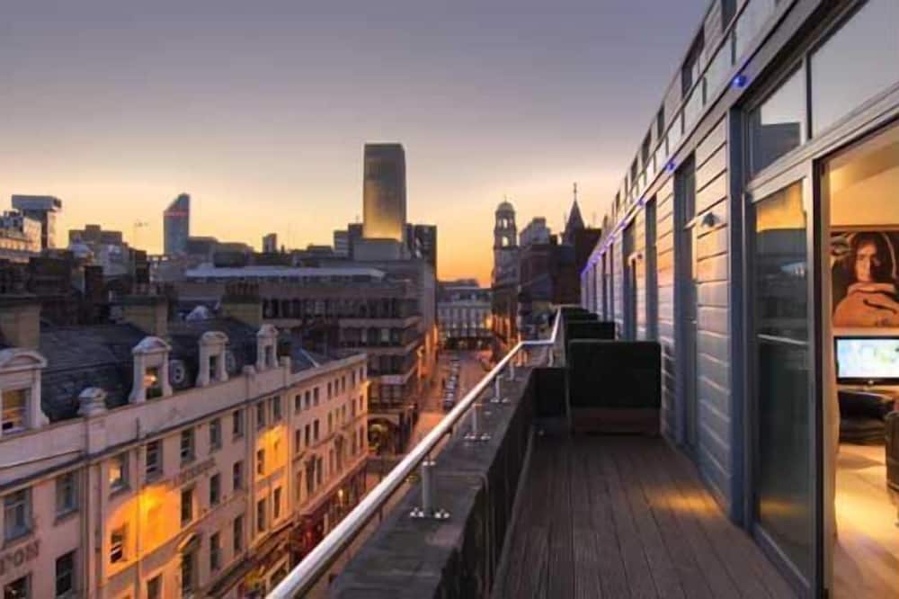 ハード デイズ ナイト ホテル リバプール 写真