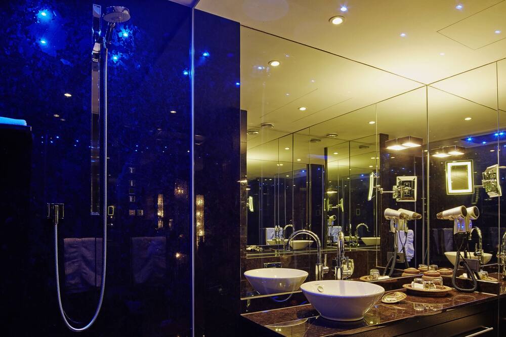 サヴォイ ホテル 写真