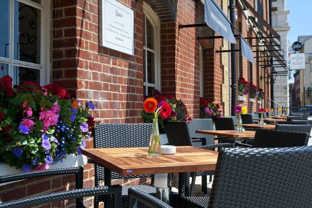 エニオズ ブティック ホテル ルームズ 写真