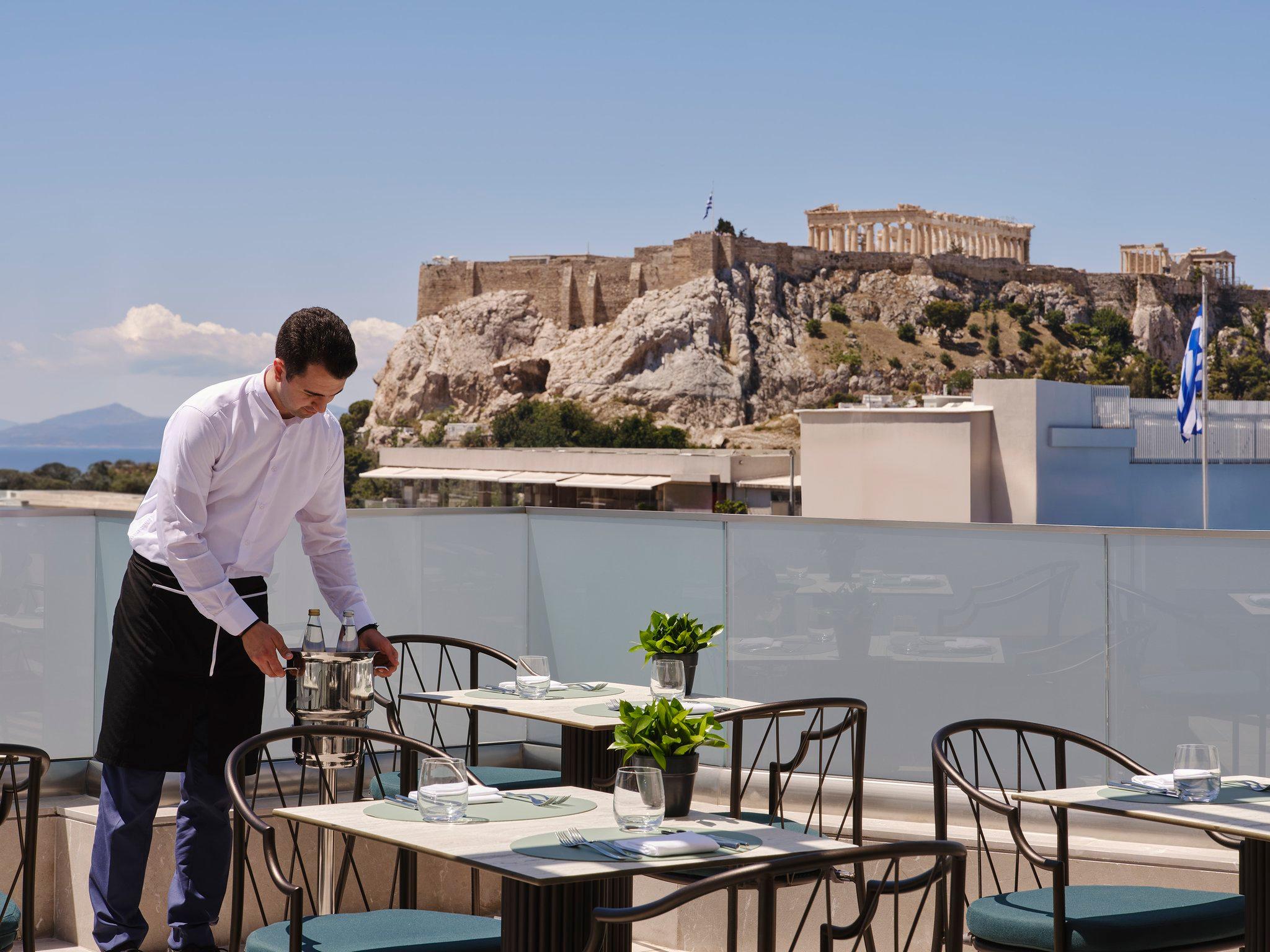 エレクトラ リズム アテネ 写真