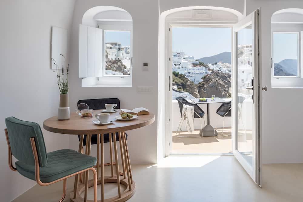 アート メゾン アスパキ エクスクルーシブ スイーツ 写真