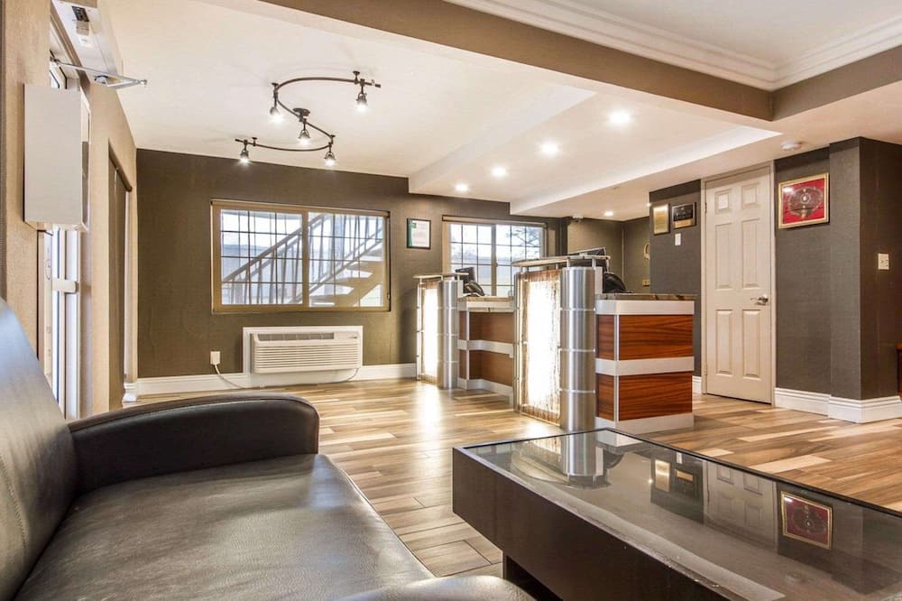 クオリティ イン サクラメント コンベンション センター 写真