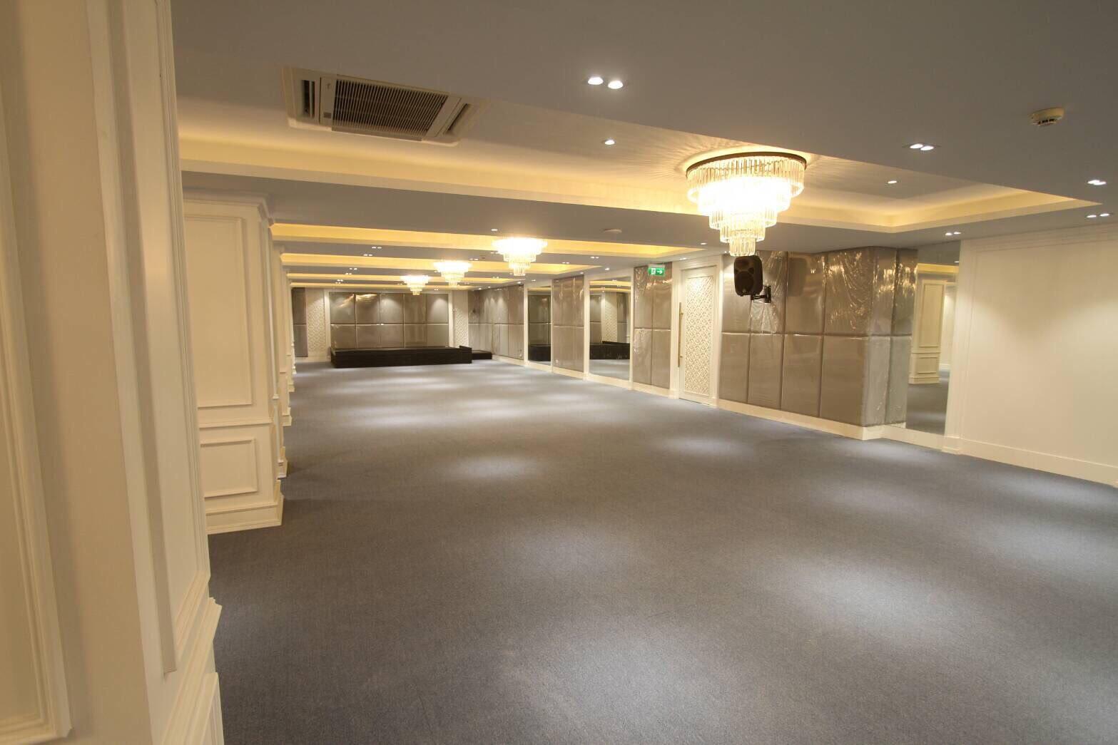 タリス アート ホテル プレー 写真