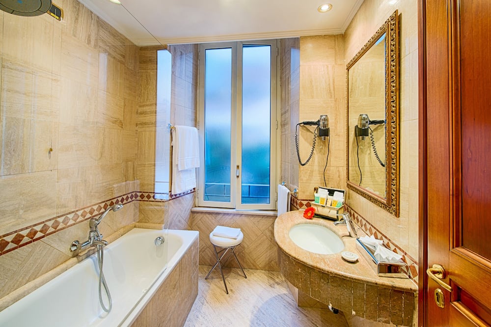 ホテル バロッコ 写真