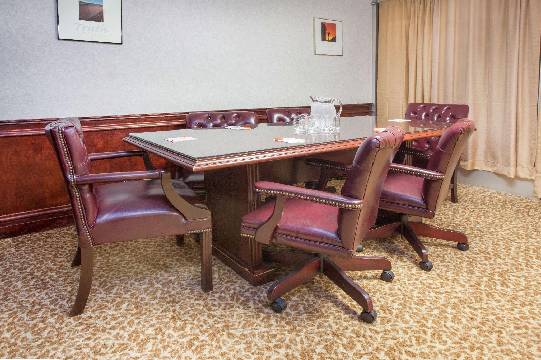 ベイモント バイ ウィンダム アディソン 写真