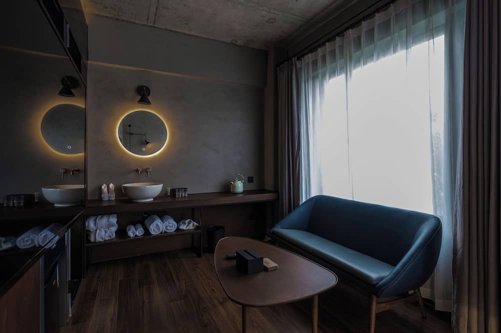 Neobridge Hotel 写真