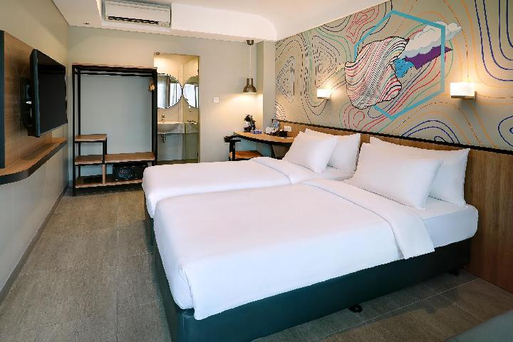 スイス ベリン ワヒド ハシム 写真