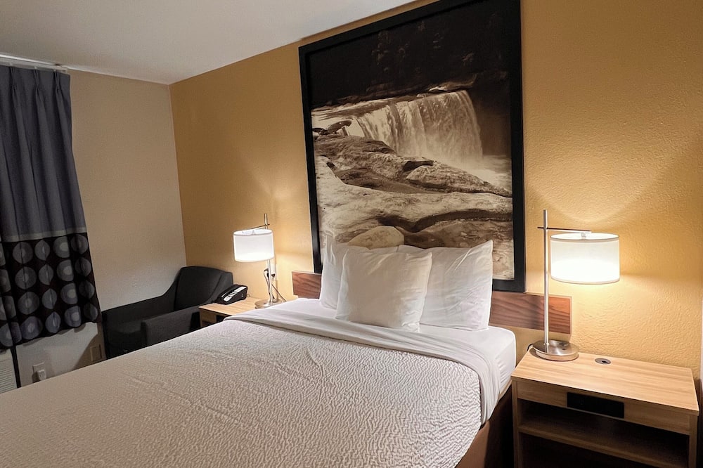 スーパー 8 バイ ウィンダム ラドクリフ フォート ノックス エリア 写真