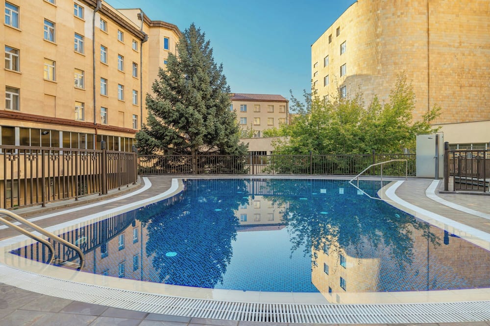 アルメニア マリオット ホテル イェレヴァン 写真