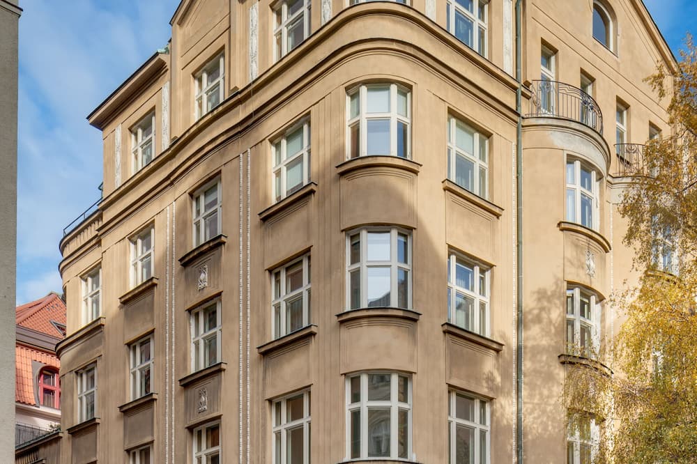 オールド タウン テンプロヴァ アパートメンツ 写真