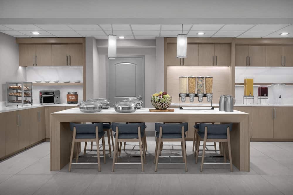 ホームウッドスイーツバイヒルトンプリンストン 写真