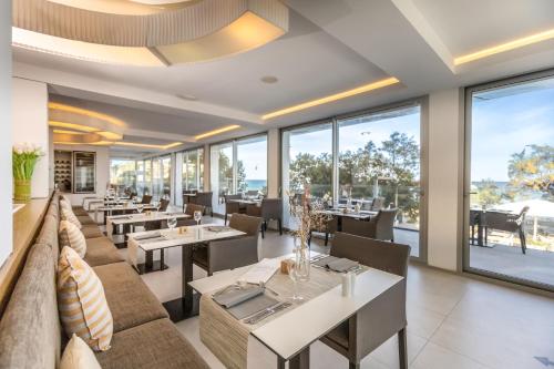 Kyrat Amarac - Adults Only 写真