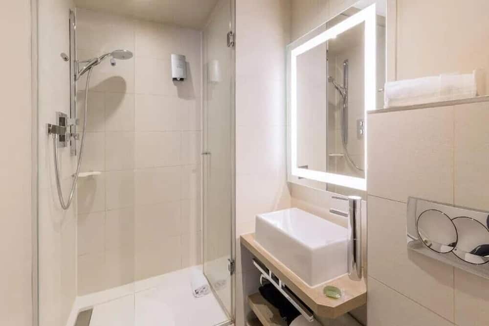 ベスト ウェスタン ホテル ル モンマルトル サン ピエール 写真