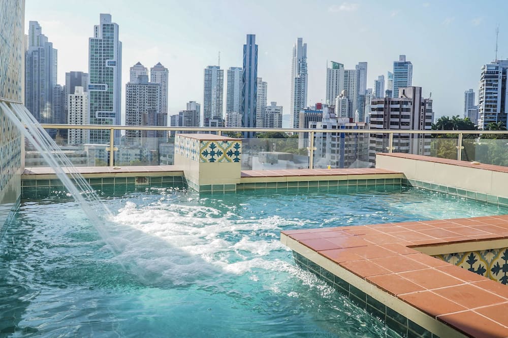 ヒルトン ガーデン イン パナマ シティ ダウンタウン 写真