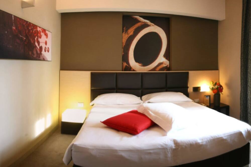 UNA HOTELS Villa dei Platani Foligno 写真