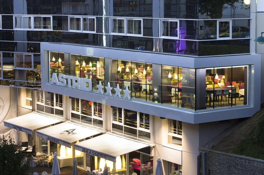 ホテル アストリッド 写真