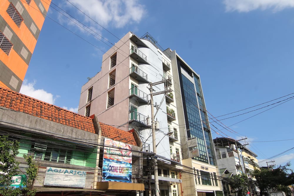 オレンジ ネスト オテル 写真