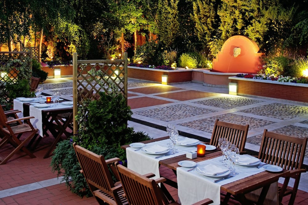 ホテル バャドリッド レコレトス 写真