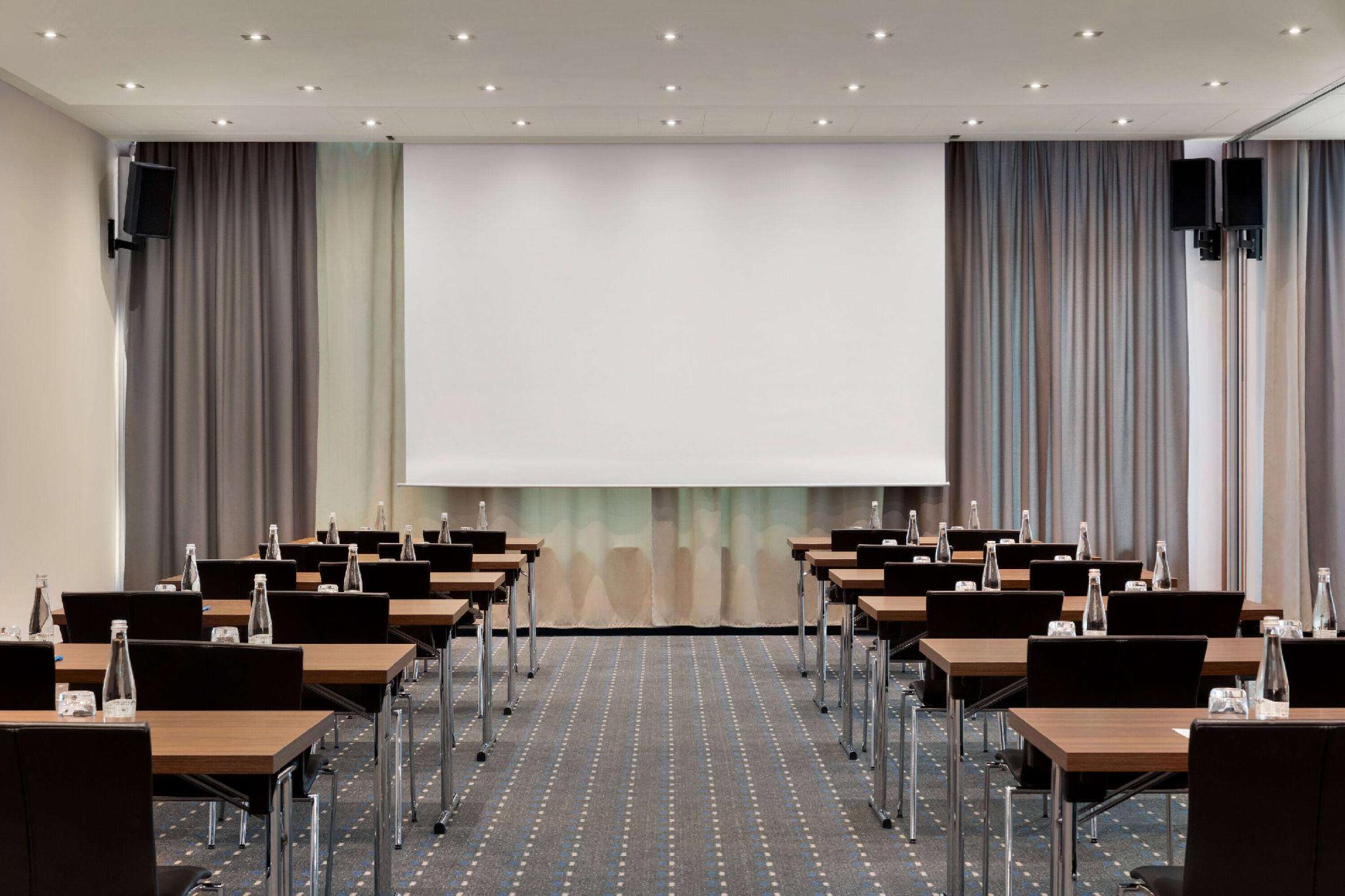 ウィンダム ヴロツワフ オールド タウン 写真