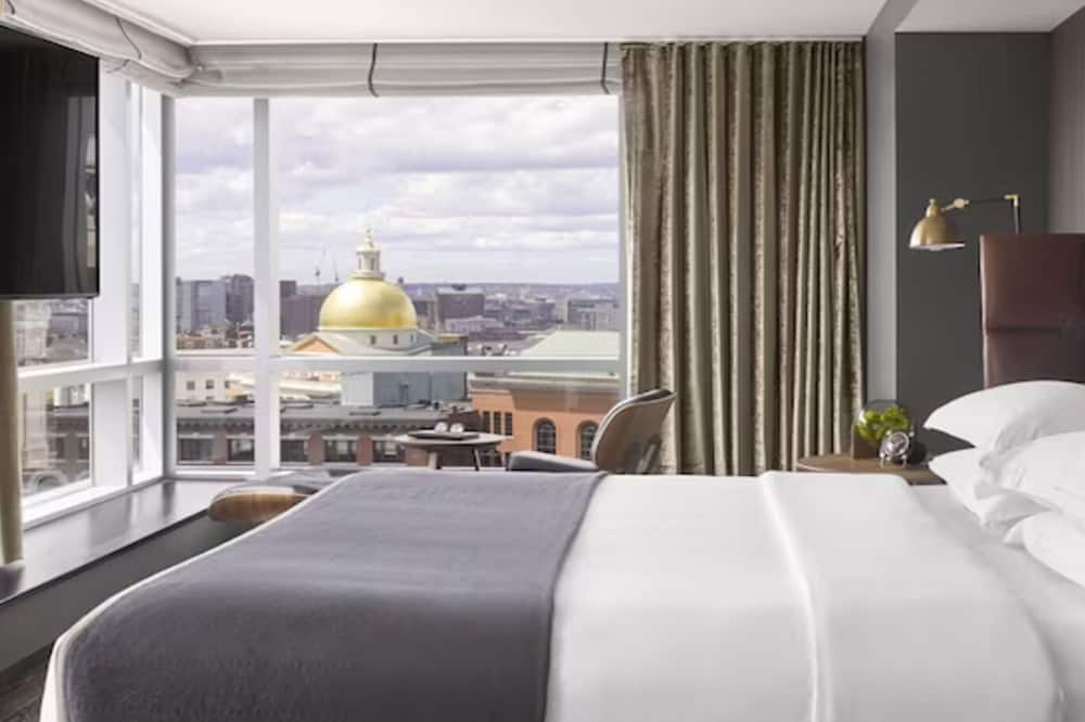 Nine Zero Hotel 写真