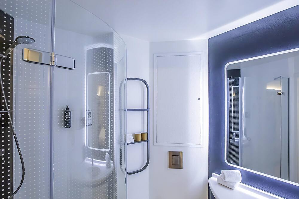 イビス リスボン パルケ ダス ナソエス 写真