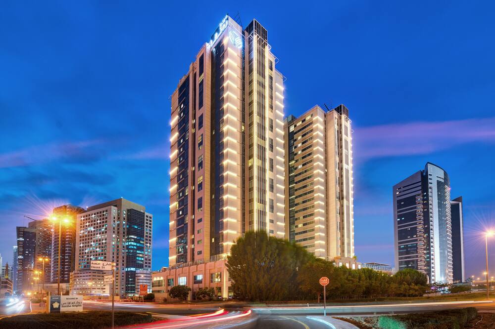 メディア ロタナ ドバイ 写真