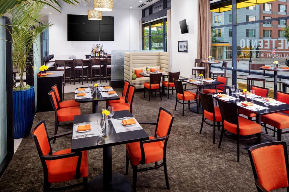 ケント ステー ト ユニバーシティ ホテル アンド カンファレンス センター 写真