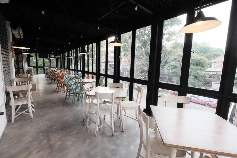 ホテル ナミン 写真