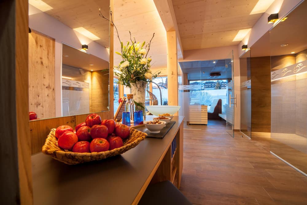 Das Hotel Eden - Das Aktiv- & Wohlfühlhotel in Tirol auf 1200m Höhe 写真