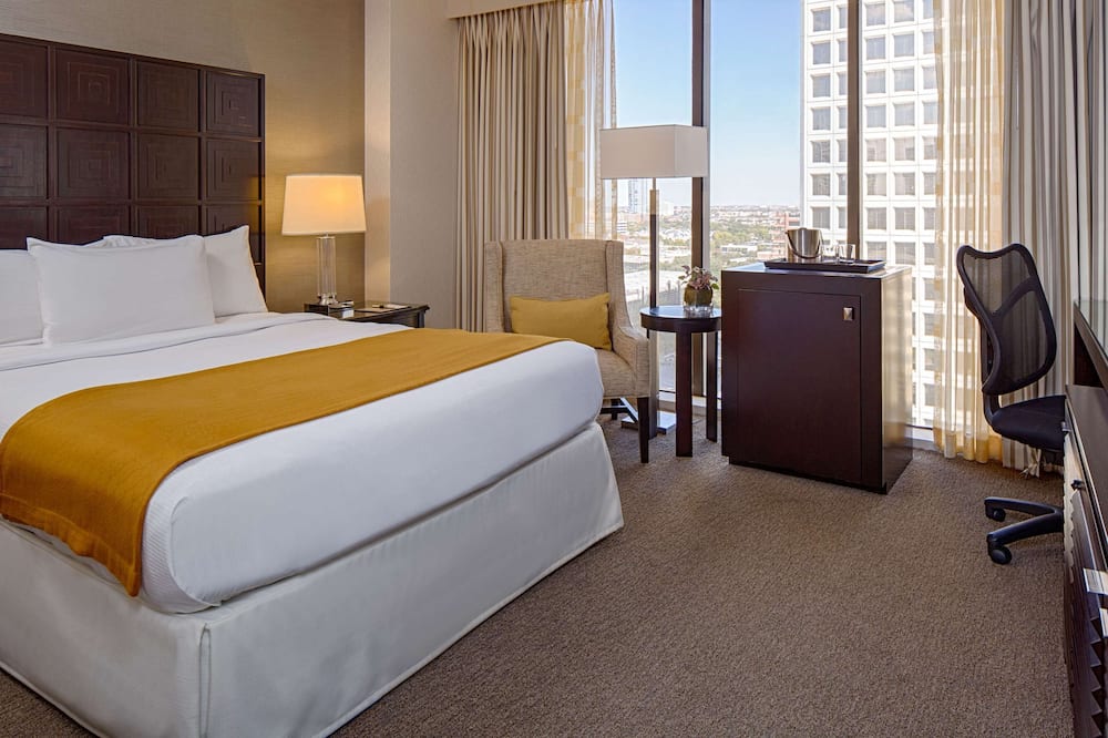 DoubleTree by Hilton Hotel Houston - Greenway Plaza 写真