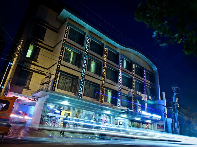 エロイザ ロイヤル スイーツ 写真