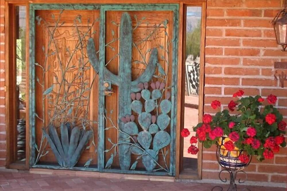 カクタス コーブ 写真