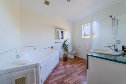 Pacific Coast Motor Lodge 写真