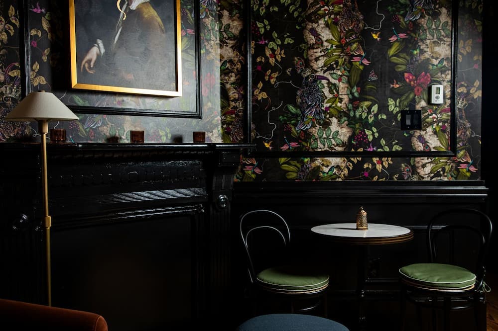 ザ ブラックバード ホテル 写真