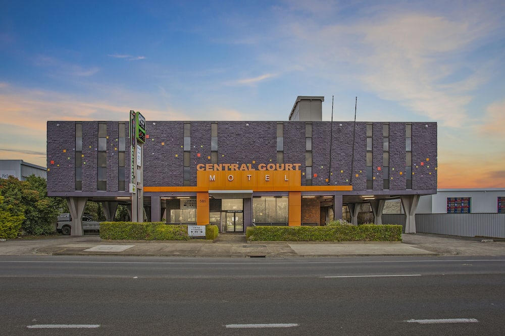 Central Court Warrnambool 写真