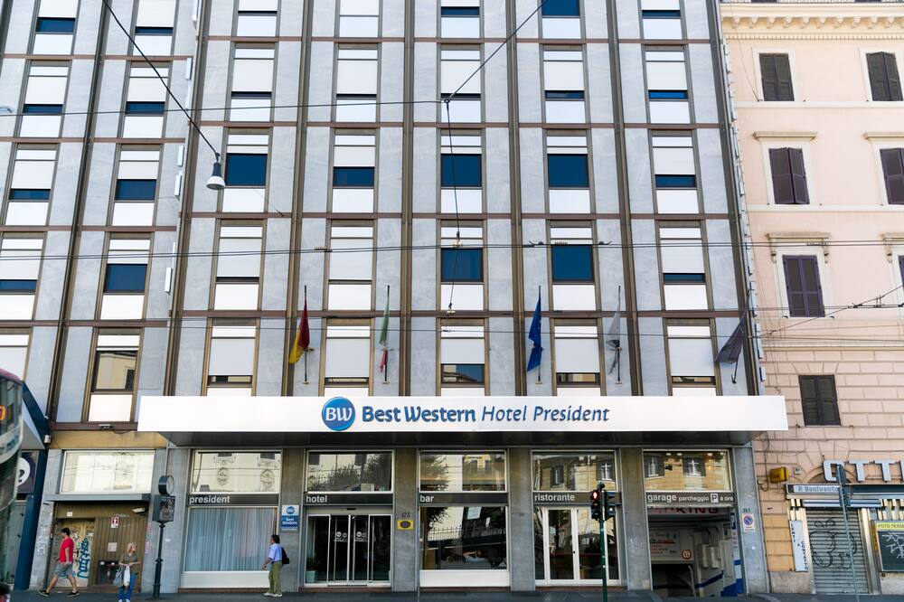 ヒルトン ガーデン イン ローマ コロッセオ 写真