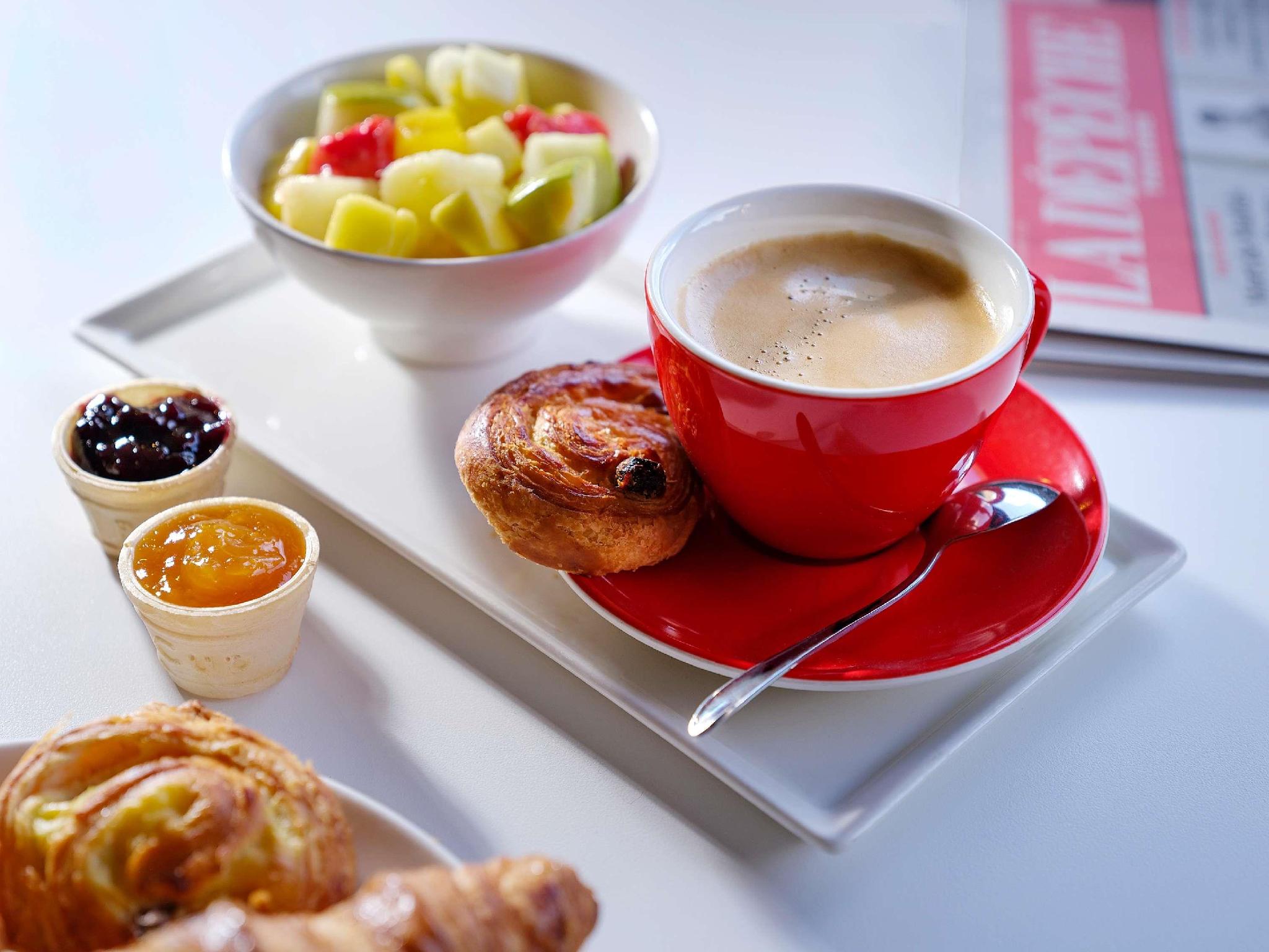 イビス トゥールーズ ガール マタビオ 写真