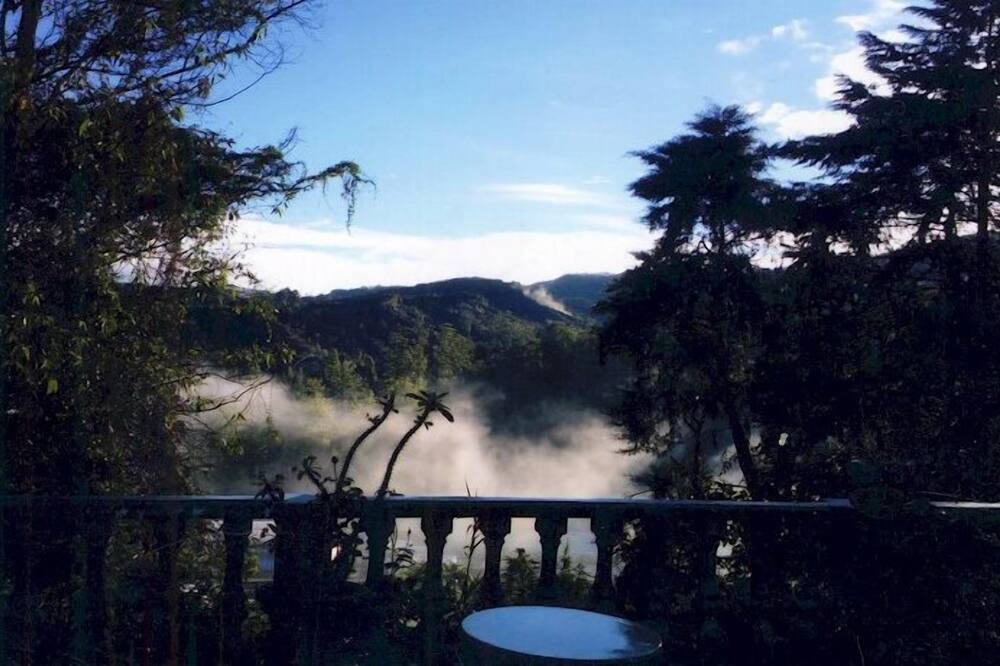 ザ バラズ ホリデイ シャレー 写真