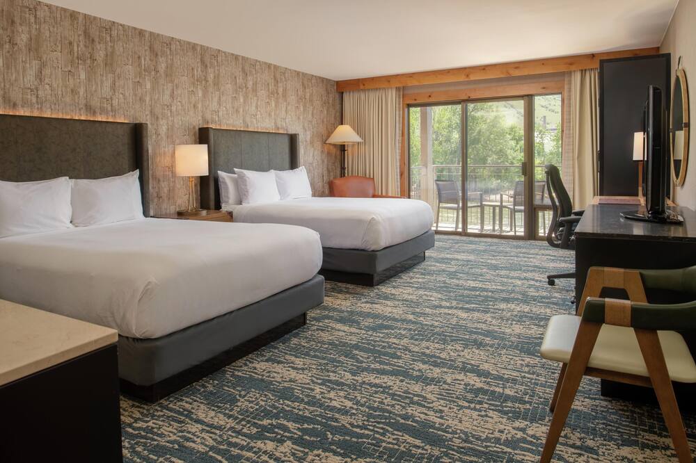 Edgewater Missoula, Tapestry Collection by Hilton 写真