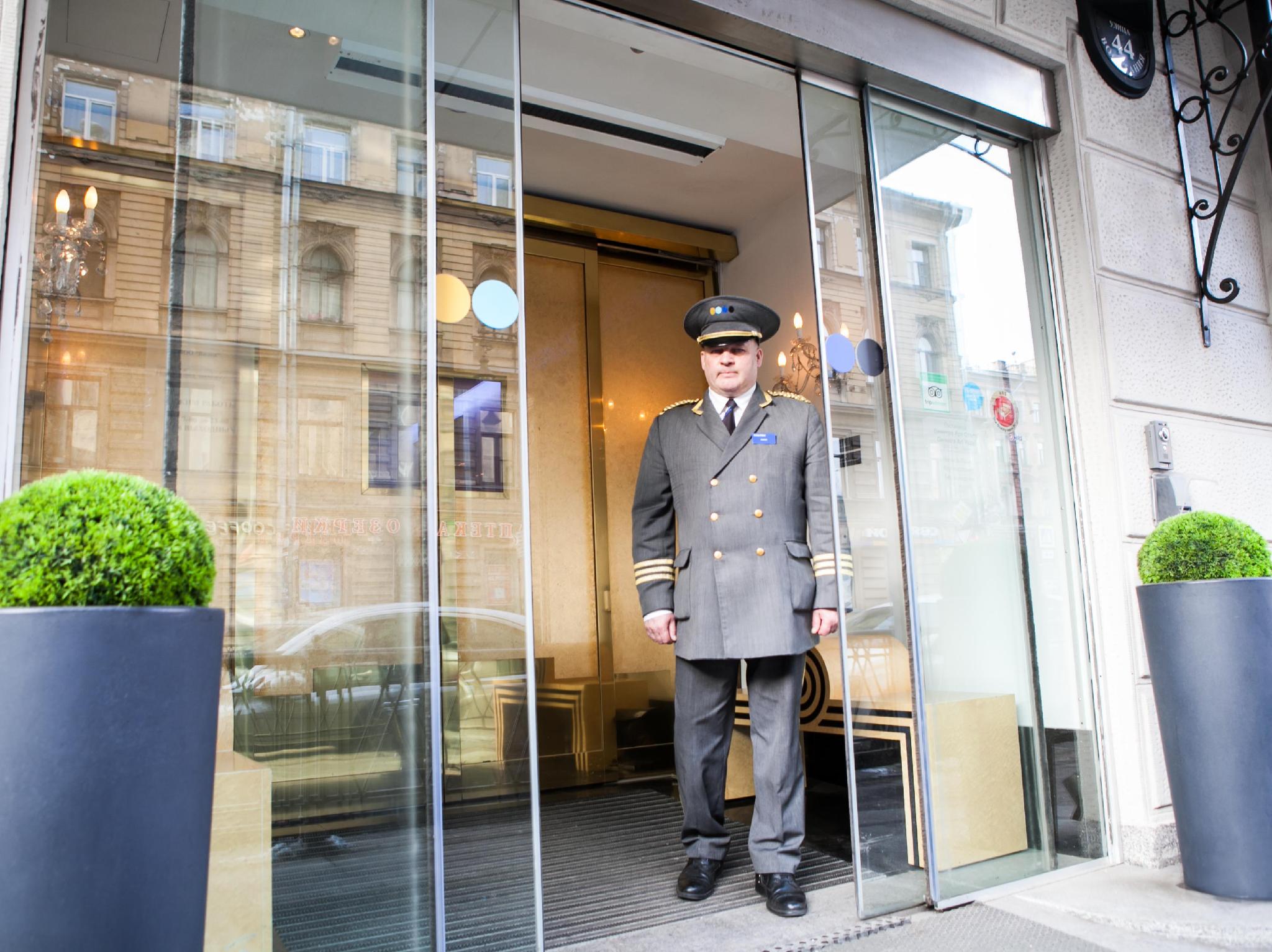 デメトラ アート ホテル 写真