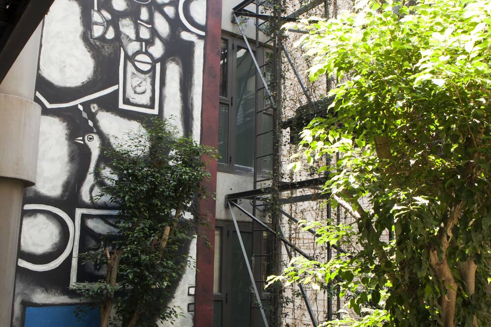 Raphael Suites 写真