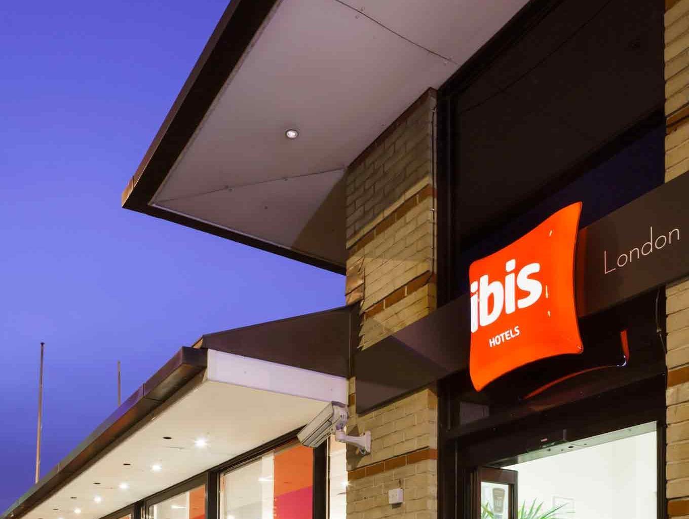 イビス ロンドン ドックランズ カナリー ワーフ 写真