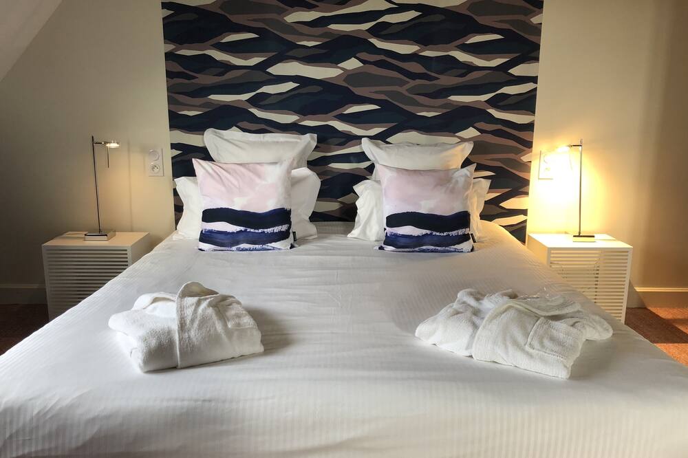 Castel de Très Girard - Hotel & Restaurant - Teritoria 写真