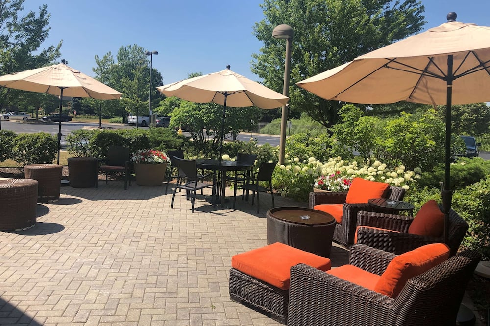 Hilton Garden Inn Addison 写真