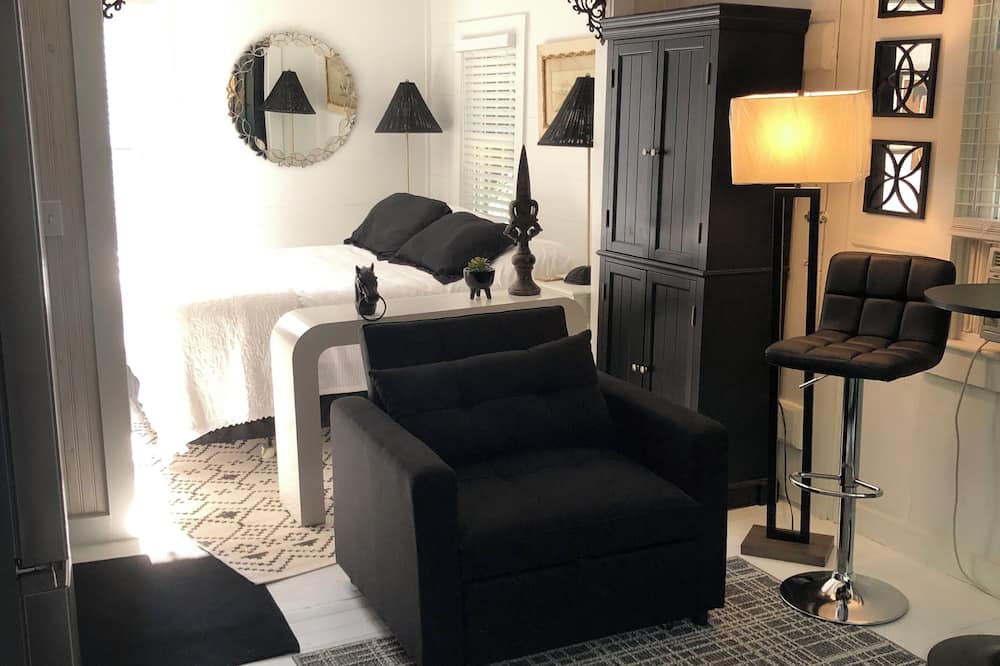 18 ヴァイン イン&キャリッジ ハウス ベッド アンド ブレックファースト（大人専用） 写真