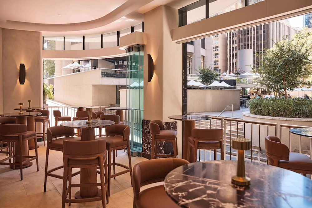 リッジス オーストラリア スクエア 写真