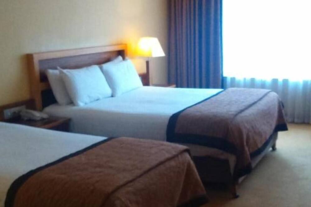 Annebrook House Hotel 写真