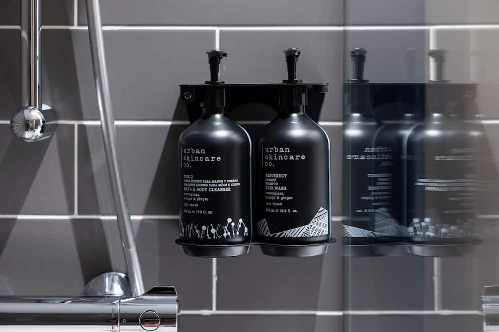 ホリデイ イン エクスプレス ＆ スイーツ リスボン - プリンシペ レアル バイ IHG 写真